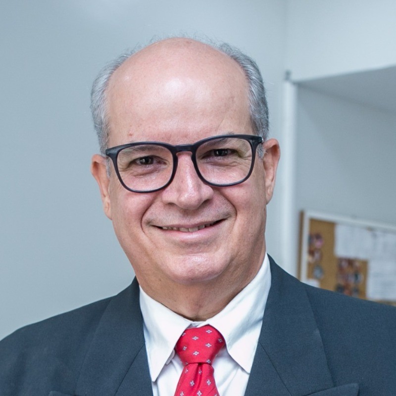 Alcides Pires